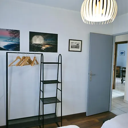 Holiday home Avec Terrasse Privee Et Parking A - Fr-1-744-44